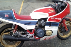 wp-01-Motorräder-CB1100R_01