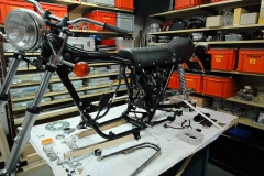 wp-01-Motorräder-CB400F_03